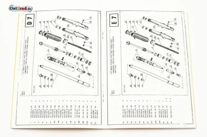 Ersatzteilkatalog JAWA 350 Typ 638 in 4 Sprachen